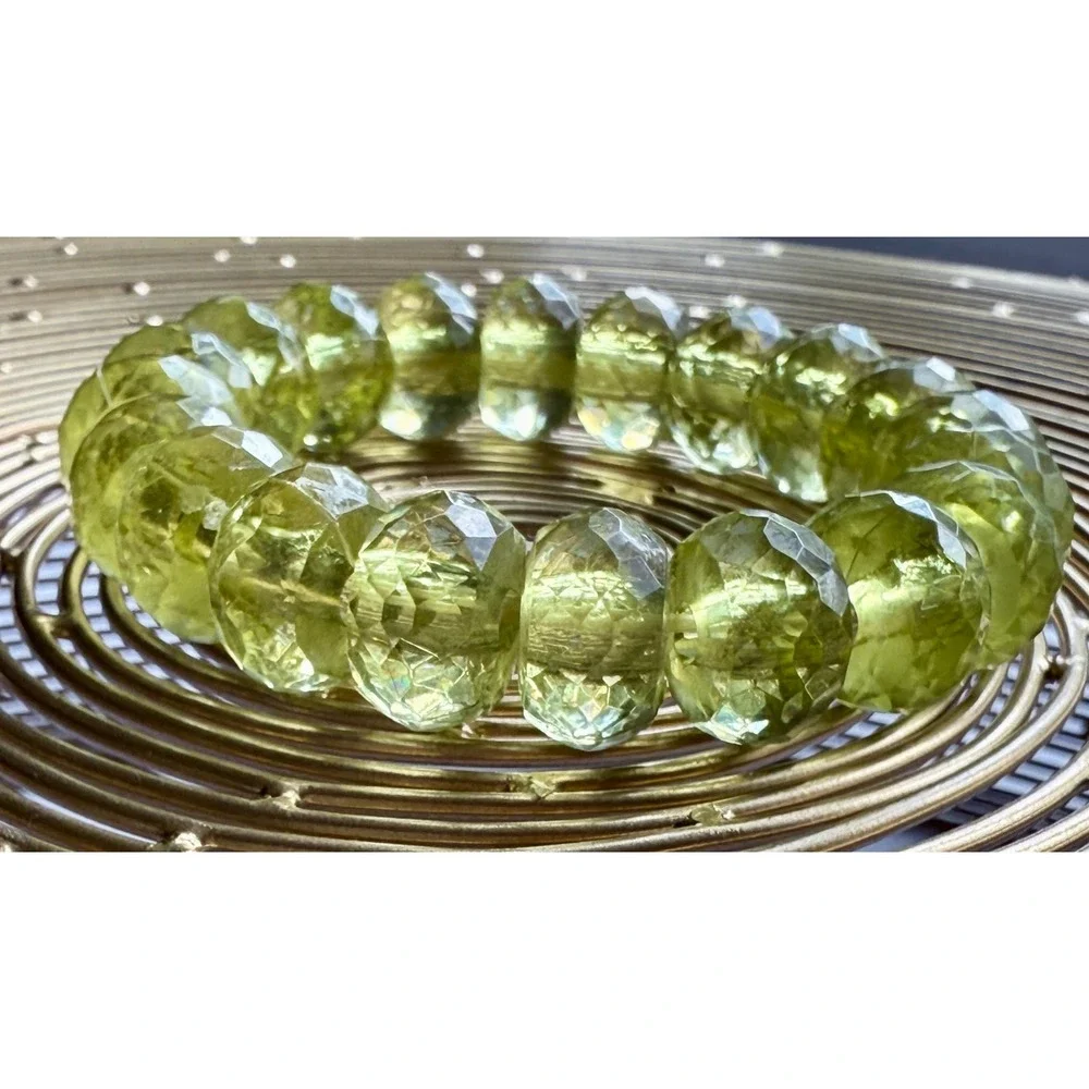 Boho Faceted Peridot Green Glass Bead Stretch Bracelet Geometric Crystal Style